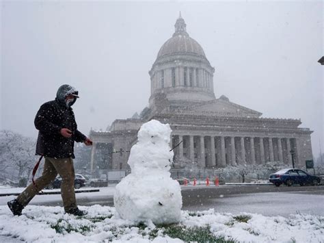 Winter Storm Warning In Washington: Lowland Snow This Weekend | Across ...