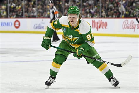 Wild's Kaprizov Has Higher Expectations To Live Up To - The Hockey ...