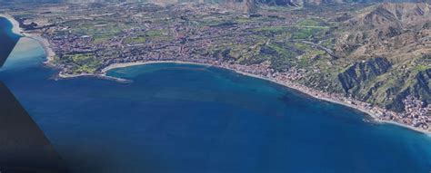 Giardini-Naxos beaches - Sicily Taormina and around