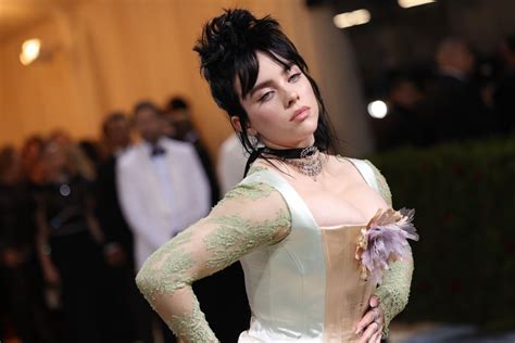 Celebrities Who Nailed Gilded Glamour at 2022 Met Gala | POPSUGAR ...