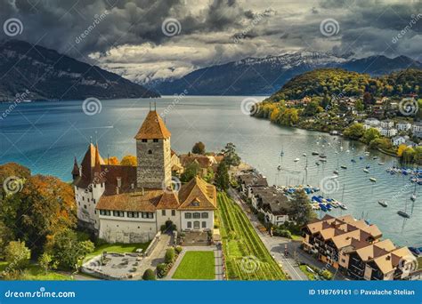 Panorama of Spiez on Lake Thun in Switzerland. Editorial Photo - Image of panorama, beautiful ...