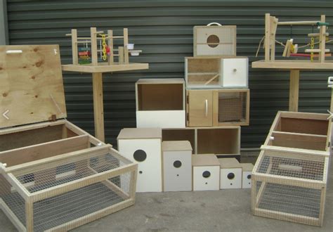 Cockatiel Breeding Nest Box (Particle Board)