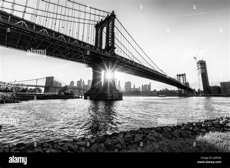 Manhattan skyline from dumbo hi-res stock photography and images - Alamy