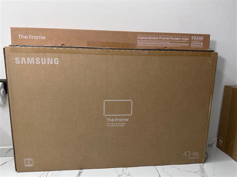 Samsung The Frame 43 inch, TV & Home Appliances, TV & Entertainment, TV ...