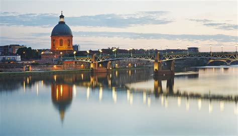 Envie de découvrir le vrai Toulouse ? La ville rose regorge de lieux insolites et atypiques ...