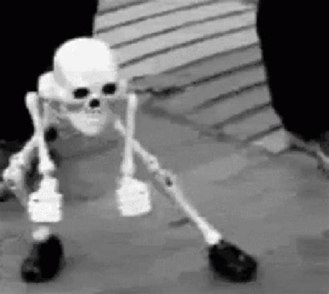 Dancing Skeleton Skeleton Dancing GIF - Dancing Skeleton Skeleton Dancing Black And White ...