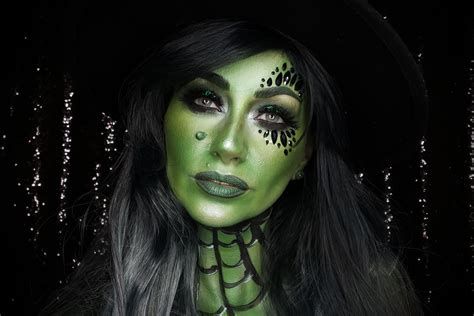 Green Witch Makeup Tutorial - Mehron, Inc.