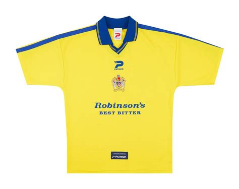 Stockport County 2001-02 Away Kit