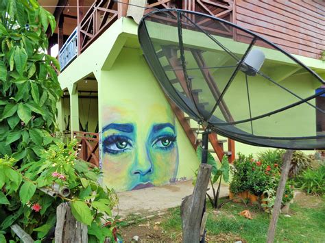 LAOS: Streetart Don Det - Graffiti and Urban Art Collection on the 4000 Islands | Vagabundler