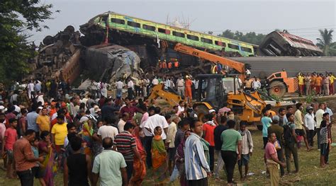 Odisha train accident leaves 261 dead, 900 injured, Army joins rescue ops | Top 10 points ...