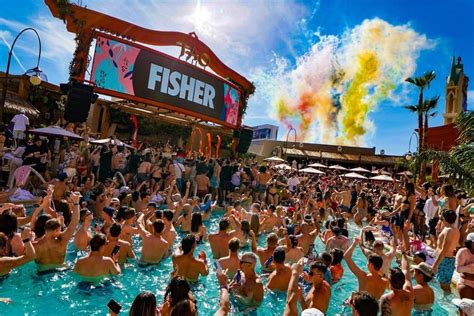 Las Vegas Pool Party Crawl by Party Bus W/ Free Drinks | GetYourGuide