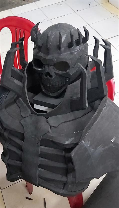 My Skull Knight Cosplay in process, hail our lord : r/Berserk