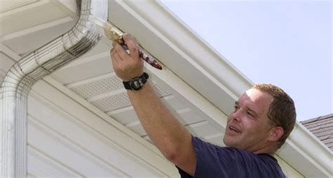 Gutter Painting Tips - Best Way To Paint Your Gutters - Houseorhome.net