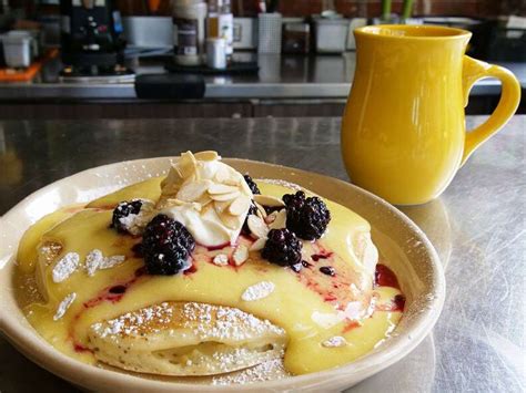 Best Regional Breakfast Chains That Should Expand Nationally - Thrillist