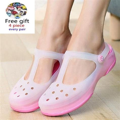 Wome Slip on Sandals Garden Clogs Waterproof Shoes Women Classic ...