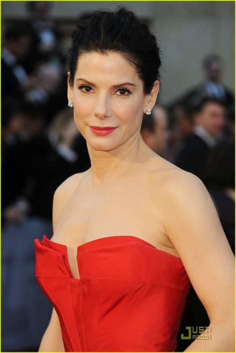 Sandra Bullock - Oscars 2011 Red Carpet - Sandra Bullock Photo (19732813) - Fanpop