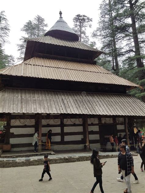 Hadimba Temple in Manali editorial photo. Image of footprint - 15288711