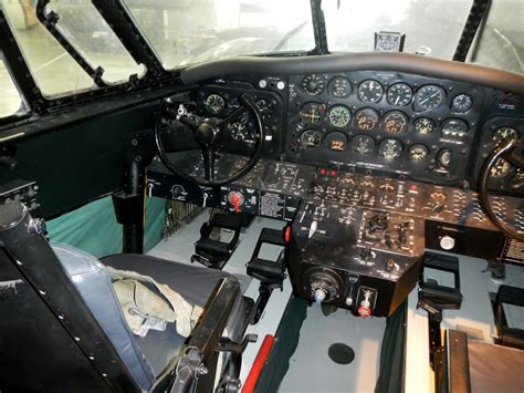 Grumman HU-16 Albatross Cockpit | USAF Serial: 51-0006 Grumm… | Flickr