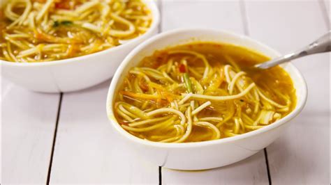 Thukpa Recipe - Veg Noodle Soup in Nepali - Sikkim Style ...