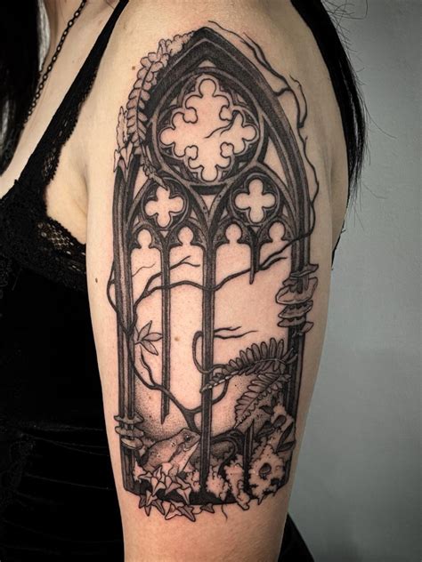 Dark and Divine: Exploring Gothic Tattoo Ideas for the Bold and Enigmatic - WomenSew