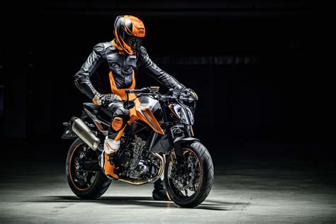 So Many Photos of the New KTM 790 Duke to Drool Over - Asphalt & Rubber