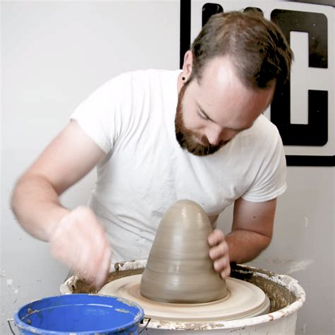 Throwing a big vase Hammerly Ceramics | Pottery Videos - 2019 | Ceramics, Ceramic art 및 Pottery ...