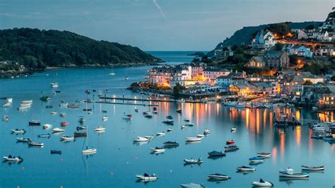 Salcombe Harbour on the south coast of Devon, England | Seaside towns, Seaside resort, England ...