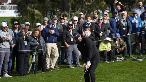 Aaron Rodgers wins Pebble Beach pro-am