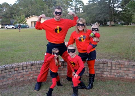 The Incredibles Family Costume Ideas