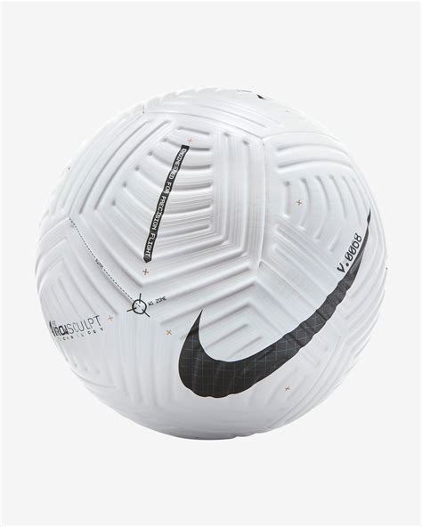 m e m o: Nike soccer ball