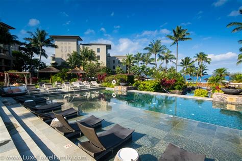 7 Reasons to Stay at Montage Kapalua Bay Resort