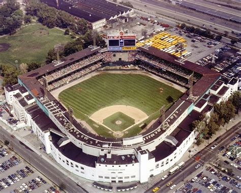 Comiskey Park (circa 1990) Chicago Baseball, Major League Baseball Teams, Chicago Sports ...