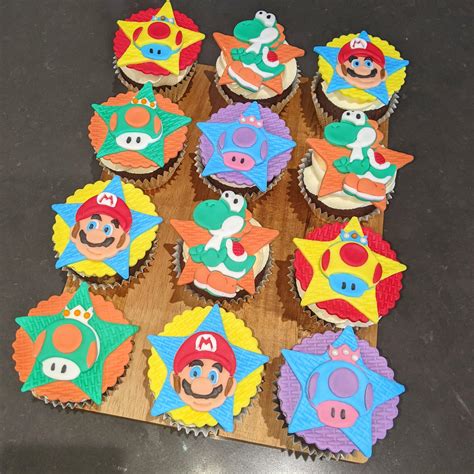 Mario Cupcakes I made recently, thought people here may appreciate them ...