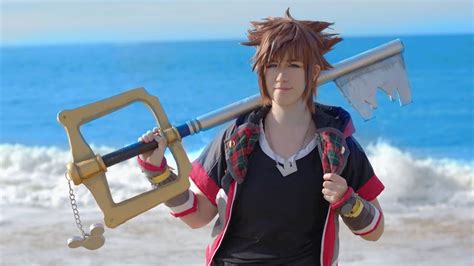 CMV Teaser - Sora Kingdom Hearts 3 Cosplay - YouTube