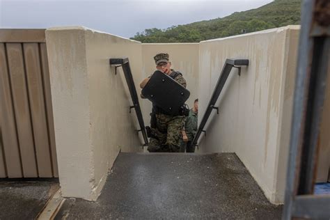 DVIDS - Images - MCBH PMO Active Shooter Training Exercise [Image 3 of 14]