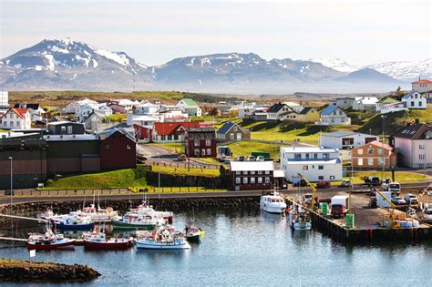 - Iceland 24 - Iceland Travel and Info Guide : Stykkishólmur Travel Guide