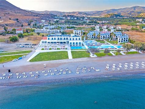 HOTEL KAMARI BEACH - Updated 2024 Reviews, Photos & Prices