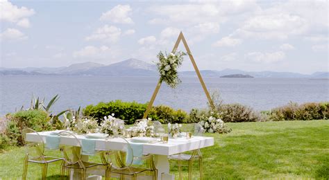 How much does a Wedding in Greece cost? Lets find it out