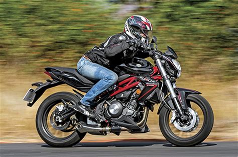 Benelli TNT 300 review, road test - Autocar India