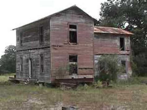 17 Abandoned Ghost Towns You Must Visit In Florida - Narcity Abandoned Buildings, Abandoned ...