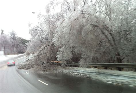 Toronto Ice Storm Leaves Thousands Without Power #DarkTO | Toronto ...