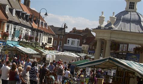 Traders On Beverley Market To Hold Charity Day For The Daisy Appeal