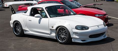 Top 10 Best Cheap MODS For Your Mazda Miata / MX-5 | Mazda Miata MX-5 ...