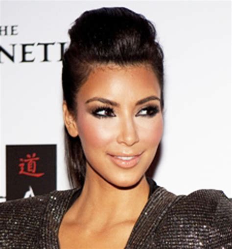 Studio7 Beauty: Get the Look: KIM KARDASHIAN Bronze Smokey Eye