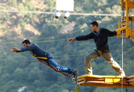 Bungee Jumping - Rishikesh | AdventuRush