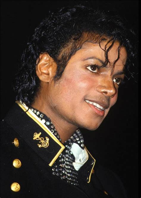 lovely eyes - Michael Jackson Official Site