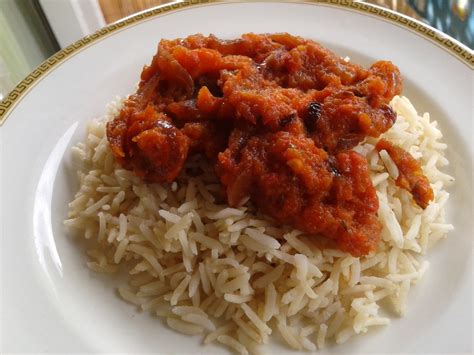 The Vegan Nigerian: RICE & CARAMELISED ONION STEW