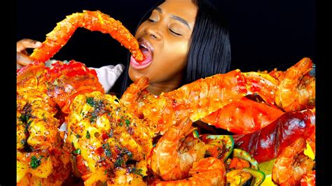 (ASMR MUKBANG) GIANT KING CRAB SEAFOOD BOIL MUKBANG | SPICY SEAFOOD BOIL | ASMR EATING | ASMR ...