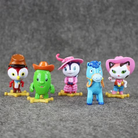 5pcs/lot 7cm Anime Sheriff Callie's Wild West Toy Sheriff Callie Cat Toby Horse Peck PVC Action ...