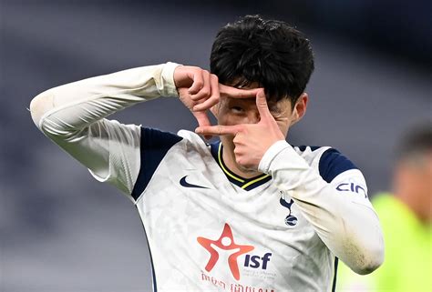 'Happy' Son signs new four-year deal at Tottenham - France 24